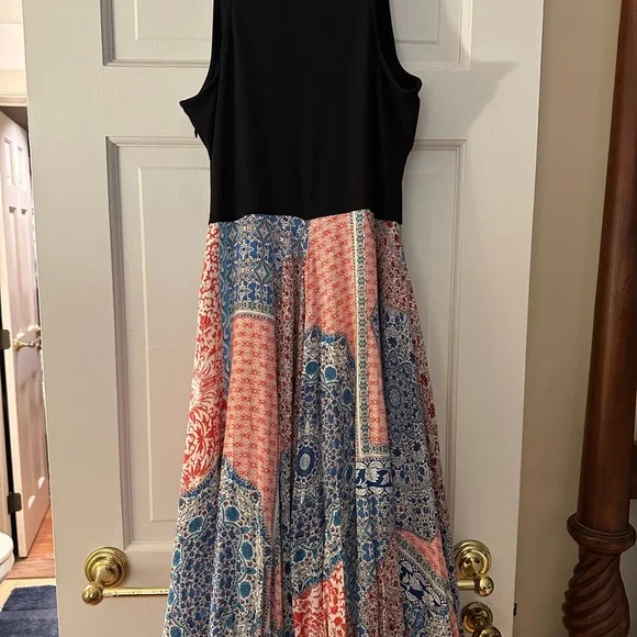 South Moon Under Sanctuary Black and Multicolor women’s maxi dress - Picture 1 of 6